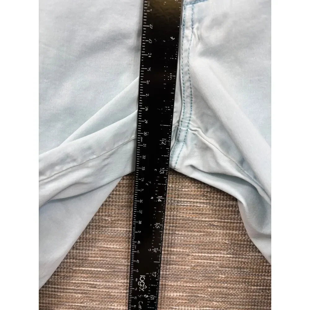 Tommy Bahama Casual Chino Shorts Mens Size 40 Light Blue Golf
